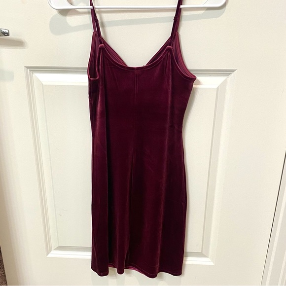 Burgundy Velvet Mini Dress - Small - Picture 2 of 2